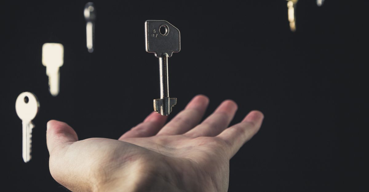key maker professional — Inwood Locksmith